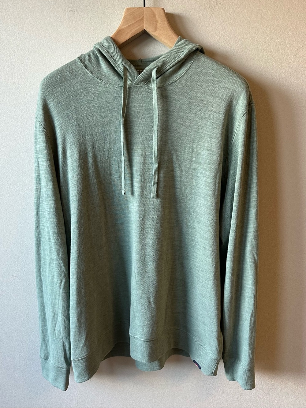 Men's Faherty Sunwashed Lightweight Sage Green Hoodie Shirt
